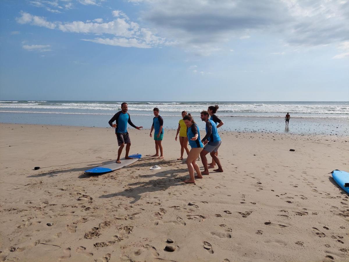 Cocobolo Surf Hotel & School Playa Santa Teresa  Extérieur photo