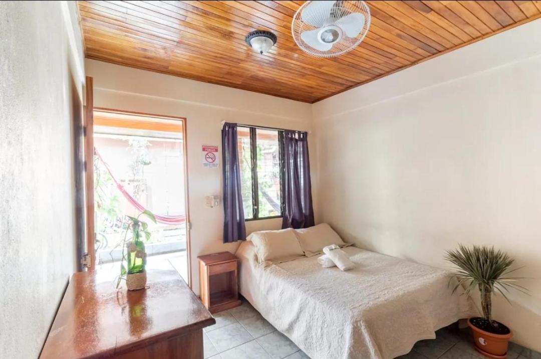 Cocobolo Surf Hotel & School Playa Santa Teresa  Extérieur photo