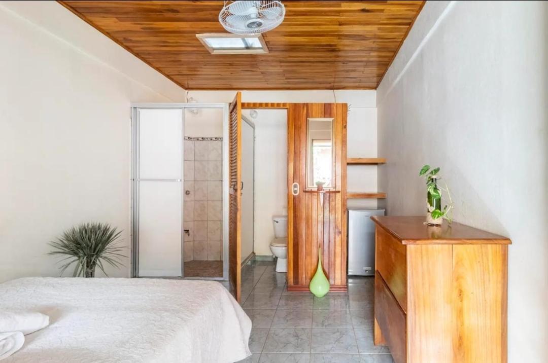 Cocobolo Surf Hotel & School Playa Santa Teresa  Extérieur photo