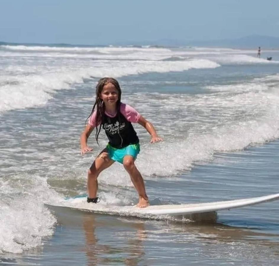 Cocobolo Surf Hotel & School Playa Santa Teresa  Extérieur photo