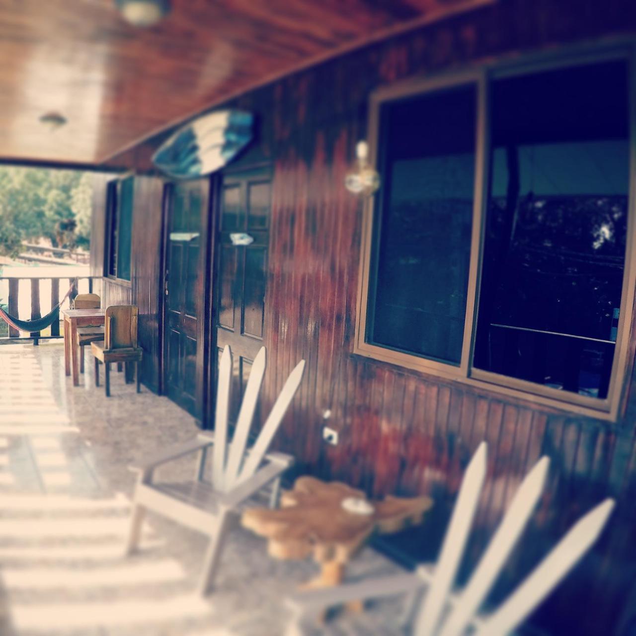 Cocobolo Surf Hotel & School Playa Santa Teresa  Extérieur photo